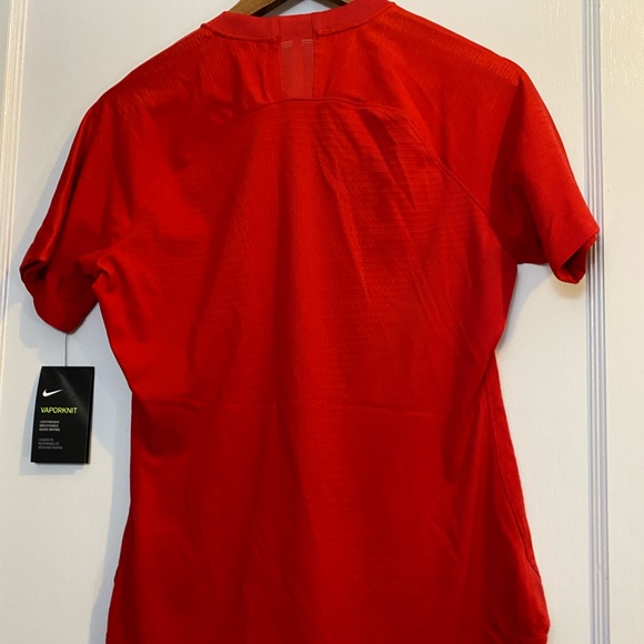 Canada Women’s Authentic Soccer Jersey - Picture 2 of 6